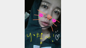 윤은혜 민낯 셀카 공개… ‘여신의 귀요미 본능 못말려~’