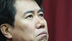 선수장사 파문…만년 하위권…고난의 5년