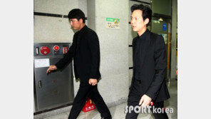 [연예 뉴스 스테이션] 故 우종완 발인…이정재·정우성 등 지인들 참석