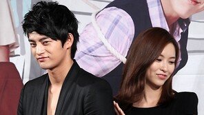 [SD포토] 서인국-윤세인, 벌써 티격태격? ‘새치름’