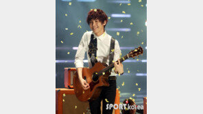 [포토] 송승현, 女心 뒤흔드는 꽃미소 활짝