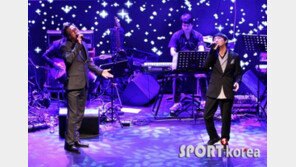 [포토] ‘10주년’ 바이브, 심금 울리는 천상의 하모니