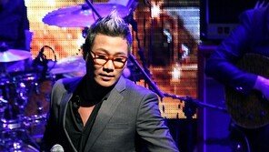 [포토] 바이브 윤민수, 발라드에 ‘꿀렁 웨이브’