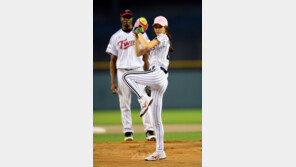 [포토] 이현이, 끝장 몸매로 완벽 와인드업