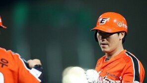 [포토] 장성호, 드디어 프로야구 최연소 2000 안타 달성!