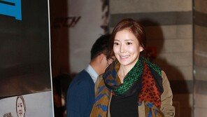 [포토] 윤세아, 매끈 각선미 드러내며 ‘모델 워킹’