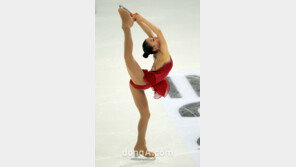 ‘제2의 김연아’ 박소연, 주니어 그랑프리 쇼트 1위