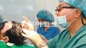 [헬스&뷰티]모낭 손실 줄이는 최소 절개로 모발이식