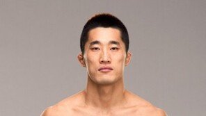 UFC 김동현, 티아고 잡고 7승 사냥 성공