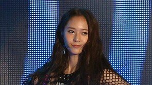 [포토] 에프엑스 크리스탈, 섹시한 복근 ‘이보다 완벽할 수 없다’
