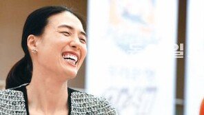 지난 시즌 7승33패 꼴찌서 현재 7승2패 공동선두… 우리은행 대변신의 힘