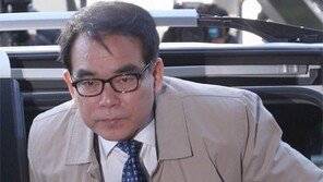 “金검사, 유진그룹 내사과정서 청탁뇌물 받은 정황”