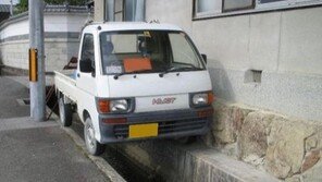신기한 주차방법, ‘김여사는 절대 못할 듯’