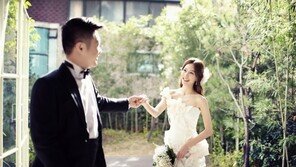 이연주 미공개 웨딩화보, 7살 연상 ‘훈남’ 신랑 공개 