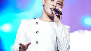 [연예 뉴스 스테이션] JYJ 김준수 월드투어 끝…연말 ‘발라드&뮤지컬 콘서트’