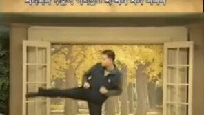 싸이 말춤에 도전? ‘짜라빠빠 댄스’ 화제