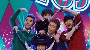 [포토] 빅스타, 마음 모아 깜찍 메시지 ‘빅하트’