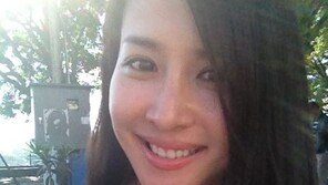 조여정 인도네시아, 구릿빛 피부 섹시하네! “그런데 목에…”