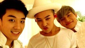 승리 지드래곤 대성 셀카 공개, “3인조로 활동하나?” 썰렁!