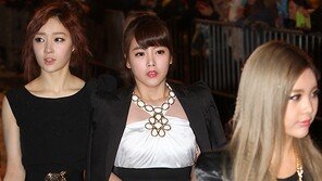 [SD포토] ‘SBS 가요대전’ 티아라 소연, 블랙 앤 화이트로 섹시미 발산