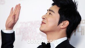 [SD포토] ‘MBC연기대상’ 조정석, 우유 빛깔 은시경