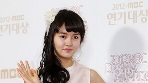 [SD포토] ‘MBC연기대상’ 김소현, 명품 아역의 핑크빛 미소