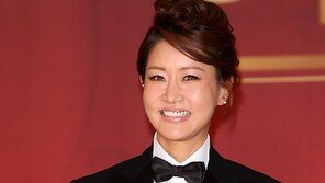 [SD포토] ‘SBS연기대상’ 신은경, 돋보이는 매니시룩