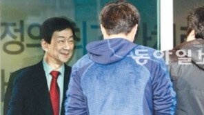 책임있는 리더 없는 인수위… 내부 조율 못하고 우왕좌왕