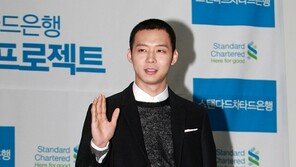 [포토] 박유천 삭발… 훈남포스 ‘후광이 번쩍!’