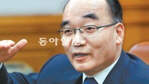 [허문명 기자의 사람이야기]“종교인 과세방안 빠른 시일 내 발표할 것” 박재완 기획재정부 장관