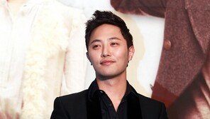 [포토] 진구, 남다른 액세서리 사랑 ‘블링블링 이태백’