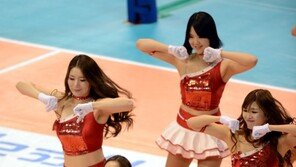 [포토] 치어리더, 섹시하게 엉덩이 ‘씰룩’
