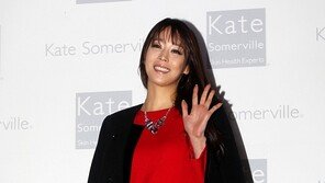 [포토] 한고은, 바비인형의 환생? ‘아찔 학다리’