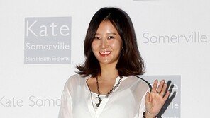 [포토] 임정은, 센스 만점 화이트룩…패셔니스타 등극하나