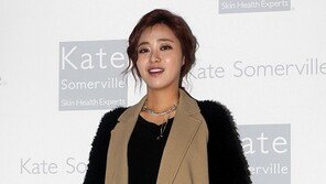 [포토] 이영은, 하의는 어디에? 매끈 11자 각선미