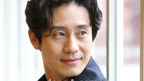 [O2플러스] ‘런닝맨’ 신하균 “관객은 나의 힘! 갈비뼈 부러져도 견뎠어요!”