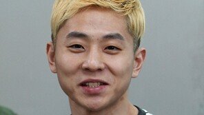 [포토] 안현수, 러시아 출국 전 훈훈한 미소