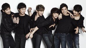 [O2플러스]신화, 열정과 패기에 16년산 완숙미를 더하다 “30대 섹시미로 승부”