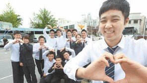 학교폭력 예방, 진압봉 대신 연극 공연한 의경들