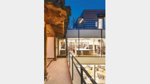 [Trend]디자인 서적 핫플레이스 3곳, 어떤 책들 전시돼 있나