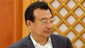 ‘언론과 소통’ 물만난 이정현, 당청 소통은…