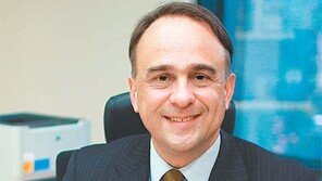 [내 인생의 맛]토끼고기에 와인 넣은 프랑스 ‘고향 집밥’이 보양식이었죠