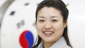 ‘한국 최초 우주인’ 이소연 결혼, 남편은 4세연상 안과의사