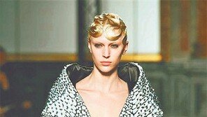 [Fashion]벌써 문 열린 3D프린팅 패션의 신세계…상상 뛰어넘는 ‘쿠튀르 혁명’ 불붙이다  