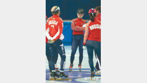 안현수 “아직은 제 여권 볼 때마다 어색”