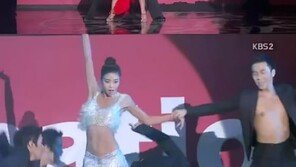 BIFF 김규리, 라틴 여왕 등극? 열정적 개막식 축하공연