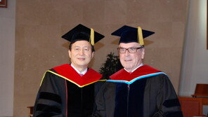 서울신학대, 신학계의 전설 ‘위르겐 몰트만’ 박사에 명예박사학위 수여