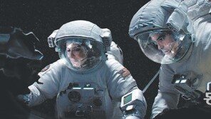 우주 떠도는 10cm 파편이 멀쩡한 인공위성을 한방에 박살