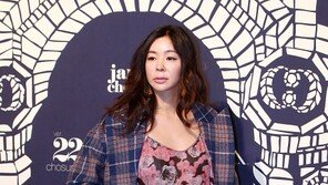 [포토] 이혜영, 난해한 패션도 당당하게 ‘패션은 자신감?’