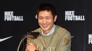 ‘초롱이’ 이영표 은퇴 “나는 행복한 사람” 